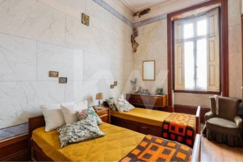 Moradia Senhorial no Centro  Povoa de Lanhoso 