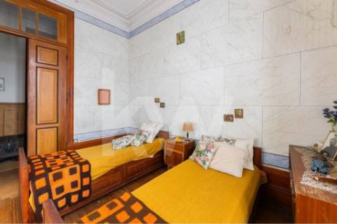 Moradia Senhorial no Centro  Povoa de Lanhoso 