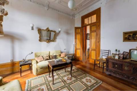 Moradia Senhorial no Centro  Povoa de Lanhoso 