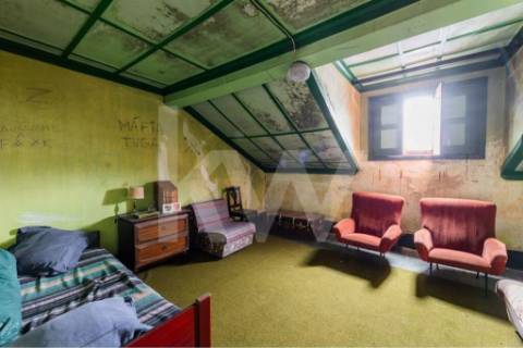 Moradia Senhorial no Centro  Povoa de Lanhoso 