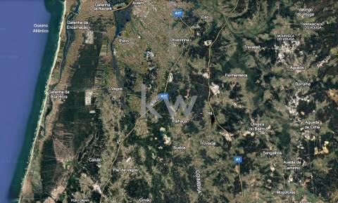 VENDA DE LOTE DE TERRENO PARA CONSTRUÇÃO COM 2.400 M2 EM NARIZ (AVEIRO)