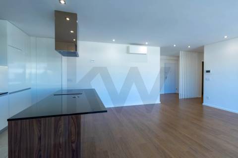 Apartamento T3 Novo com Varanda e Garagem em Canidelo, Vila Nova de Gaia