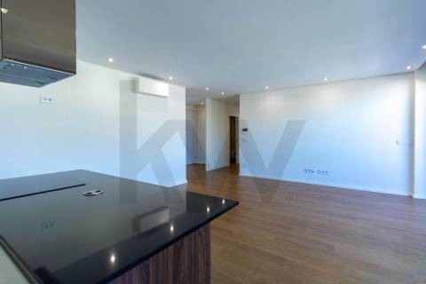 Apartamento T3 Novo com Varanda e Garagem em Canidelo, Vila Nova de Gaia