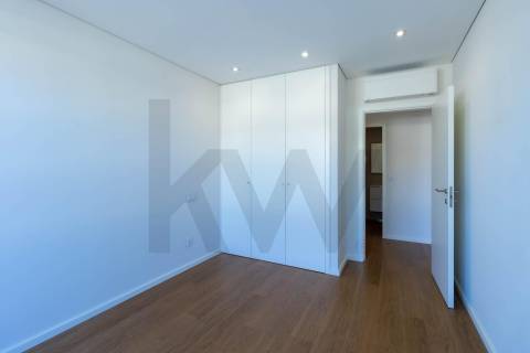 Apartamento T3 Novo com Varanda e Garagem em Canidelo, Vila Nova de Gaia