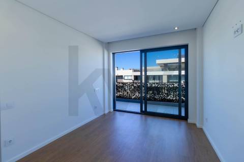 Apartamento T3 Novo com Varanda e Garagem em Canidelo, Vila Nova de Gaia