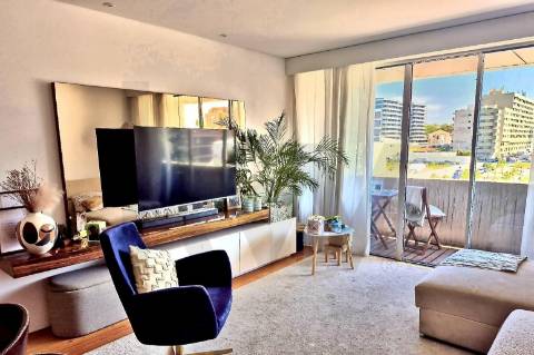 Apartamento T2 Moderno a 2 Minutos da Praia – Matosinhos Sul