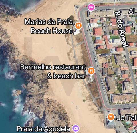 T3  Condomínio Fechado Primeira Linha da Praia  Agudela Vista Mar, Terraço, Piscina, Garagem Fechada