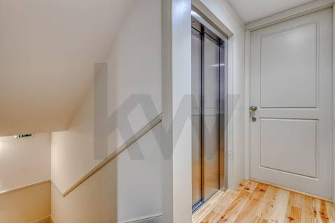 Apartamento T0 Novo  - Arrendamento - Hospital Santo António