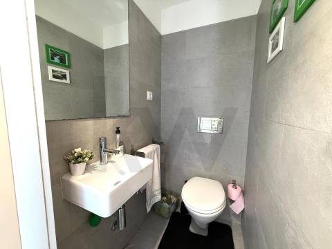 Moradia T3 com jardim junto ao Marquês e Quinta do Covelo