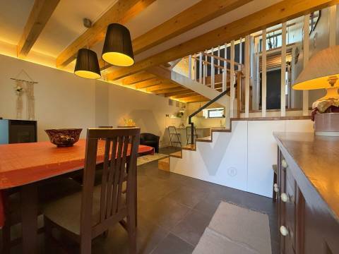 Moradia T3 com jardim junto ao Marquês e Quinta do Covelo