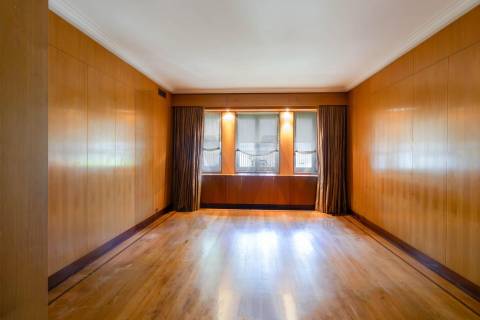 Refúgio de Elegância no Bairro de Hollywood — Uma Moradia Ímpar no Coração da Boavista