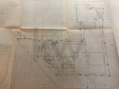 Refúgio de Elegância no Bairro de Hollywood — Uma Moradia Ímpar no Coração da Boavista