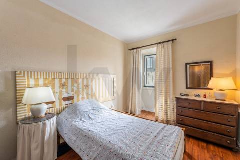 Encantadora Moradia com Jardim no Centro de Leça da Palmeira