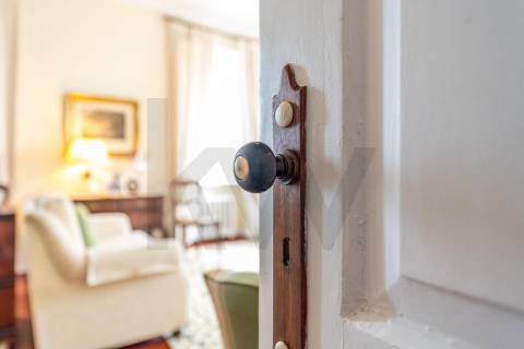 Encantadora Moradia com Jardim no Centro de Leça da Palmeira