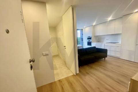 Apartamento T1 com varanda no Empreendimento Green Terrace no Porto