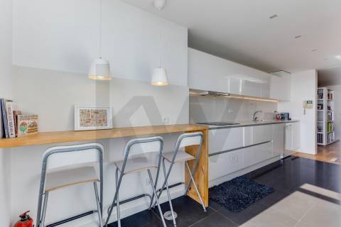 Excelente apartamento T4  situado em  localização" Premium" junto ao Parque da Cidade