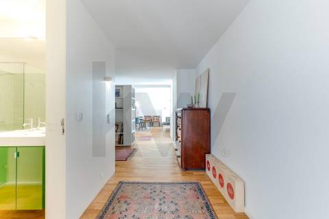 Excelente apartamento T4  situado em  localização" Premium" junto ao Parque da Cidade