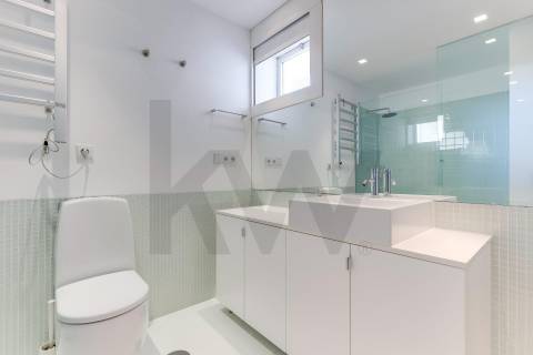 Excelente apartamento T4  situado em  localização" Premium" junto ao Parque da Cidade