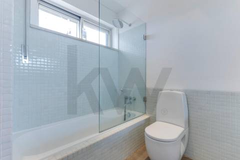 Excelente apartamento T4  situado em  localização" Premium" junto ao Parque da Cidade