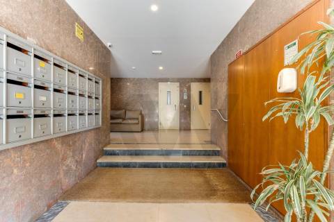 Excelente apartamento T4  situado em  localização" Premium" junto ao Parque da Cidade