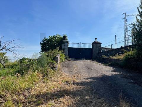 Armazém Industrial em Rebordões, Santo Tirso