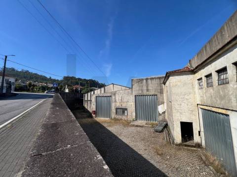 Armazém Industrial em Rebordões, Santo Tirso