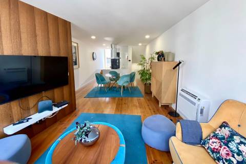 T2 Duplex com Varanda | Excelente Exposição Solar | Junto à Estação de Campanhã