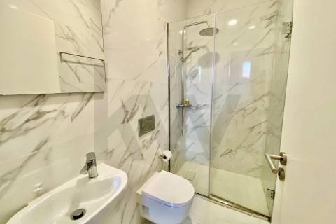 T2 Duplex com Varanda | Excelente Exposição Solar | Junto à Estação de Campanhã