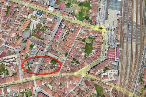 T2 Duplex com Varanda | Excelente Exposição Solar | Junto à Estação de Campanhã