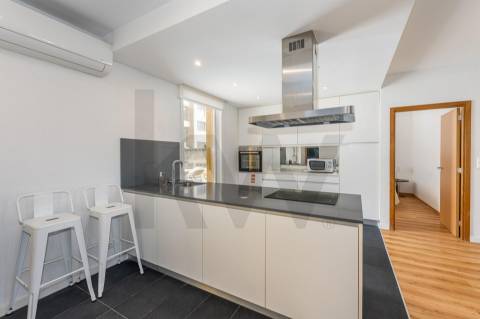 T2 luminoso com Terraço – Boavista, Porto