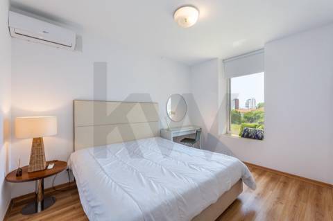 T2 luminoso com Terraço – Boavista, Porto