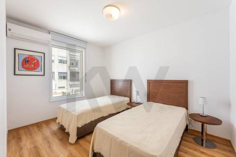 T2 luminoso com Terraço – Boavista, Porto