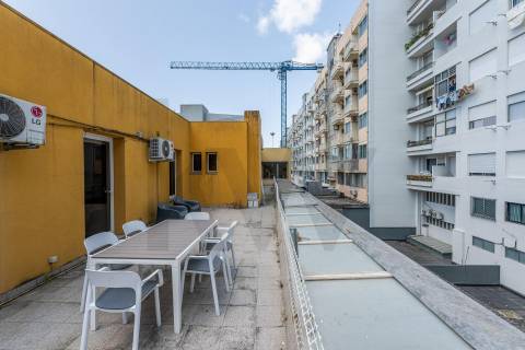 T2 luminoso com Terraço – Boavista, Porto