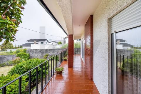 Moradia T5 (mais uma T2) com vista mar em Vila Praia de Âncora - Caminha