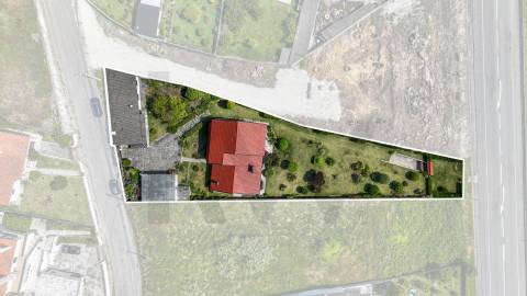 Moradia T5 (mais uma T2) com vista mar em Vila Praia de Âncora - Caminha