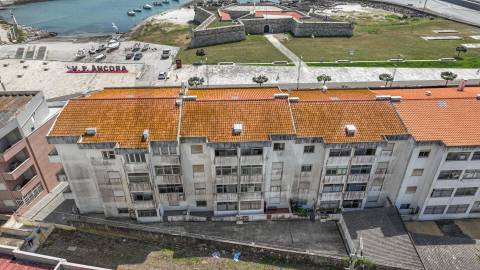 Apartamento T2 primeira linha de praia, em Vila Praia de Âncora