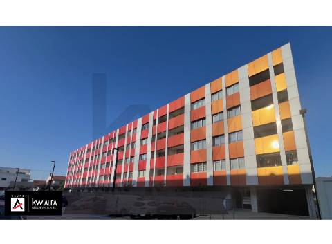 Fantástico Apartamento T3 na Póvoa de Varzim, com enorme varanda.