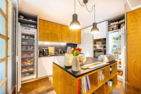 Apartamento T3 zona da Cooperativa dos Arquitetos -  completamente renovado em Aldoar 