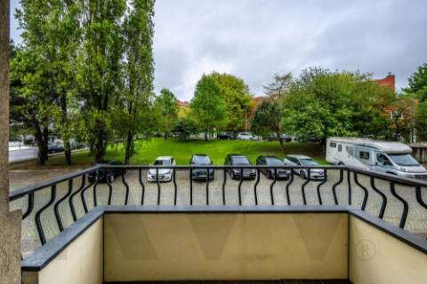 Apartamento T3 zona da Cooperativa dos Arquitetos -  completamente renovado em Aldoar 