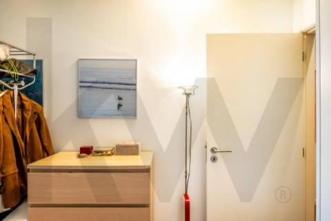 Apartamento T3 zona da Cooperativa dos Arquitetos -  completamente renovado em Aldoar 