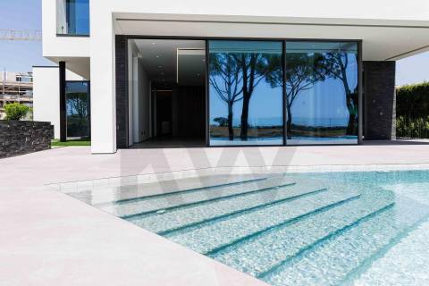 Venda moradia V5 de luxo em zona premium de Vilamoura (Algarve, Portugal)