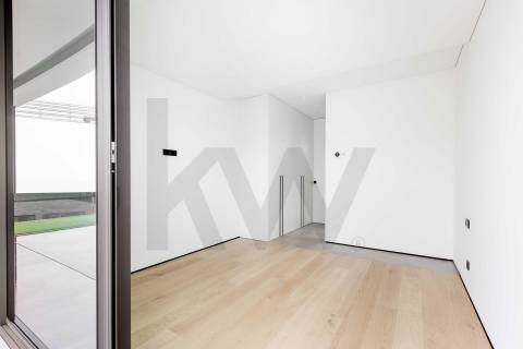 Venda moradia V5 de luxo em zona premium de Vilamoura (Algarve, Portugal)