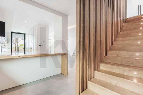 Venda moradia V5 de luxo em zona premium de Vilamoura (Algarve, Portugal)