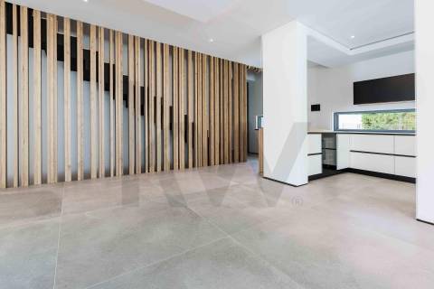 Venda moradia V5 de luxo em zona premium de Vilamoura (Algarve, Portugal)