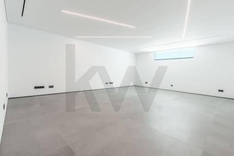 Venda moradia V5 de luxo em zona premium de Vilamoura (Algarve, Portugal)