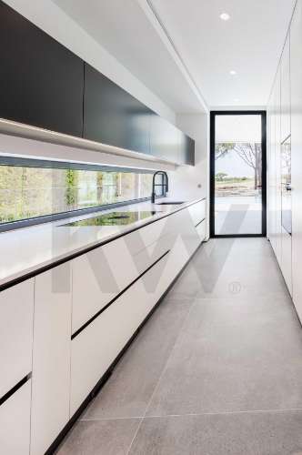 Venda moradia V5 de luxo em zona premium de Vilamoura (Algarve, Portugal)