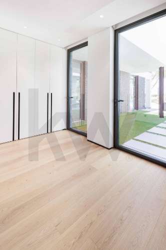 Venda moradia V5 de luxo em zona premium de Vilamoura (Algarve, Portugal)