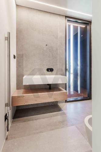 Venda moradia V5 de luxo em zona premium de Vilamoura (Algarve, Portugal)