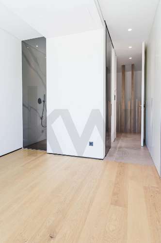 Venda moradia V5 de luxo em zona premium de Vilamoura (Algarve, Portugal)