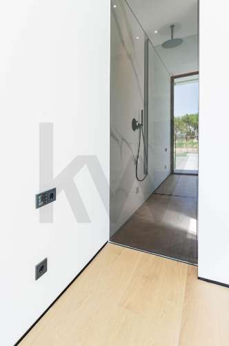 Venda moradia V5 de luxo em zona premium de Vilamoura (Algarve, Portugal)